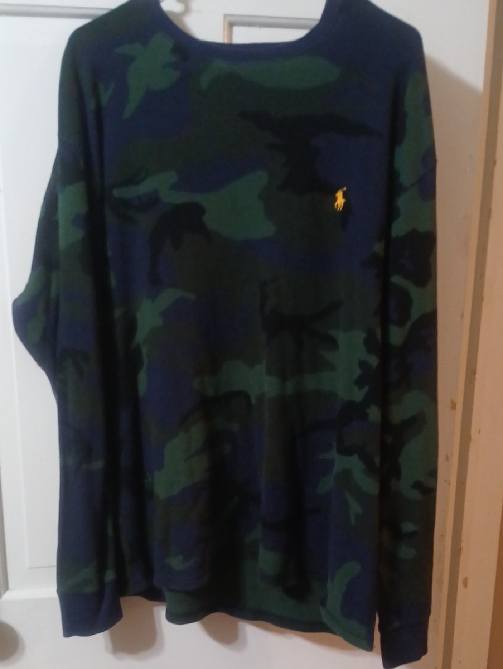 Ralph Lauren Men’s Navy and Green Camo Crewneck Sweater